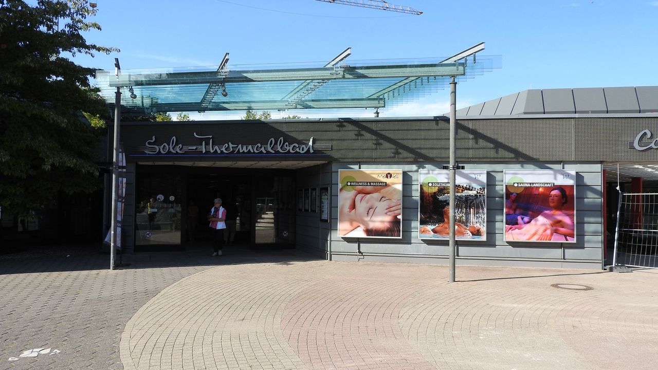 Das Sole-Thermalbad "Börde Therme" Das Sole-Thermalbad "Börde Therme"